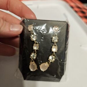 Source Unknown Gold Pearl and Crystal Drop Earrings